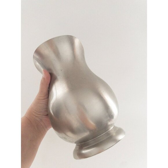 Vintage F.B. Rogers Silver-Plated Water Pitcher With Ornate Handle 8" Tall - Picture 10 of 11